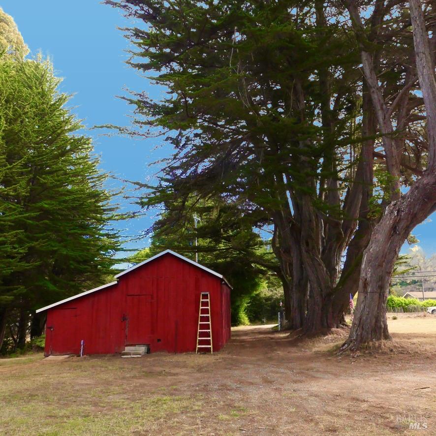 26800 N Highway 1 Fort Bragg CA 95437