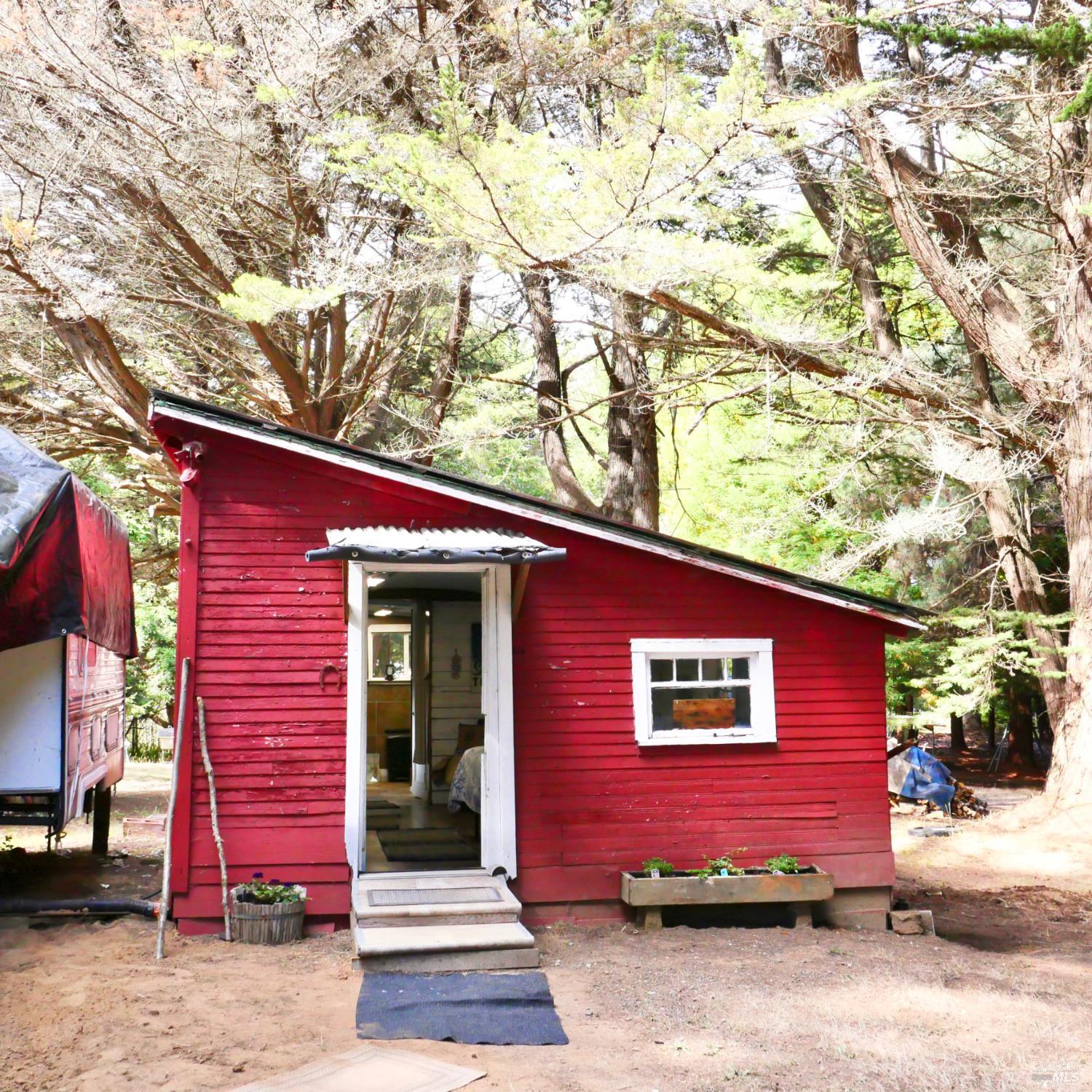 26800 N Highway 1 Fort Bragg CA 95437
