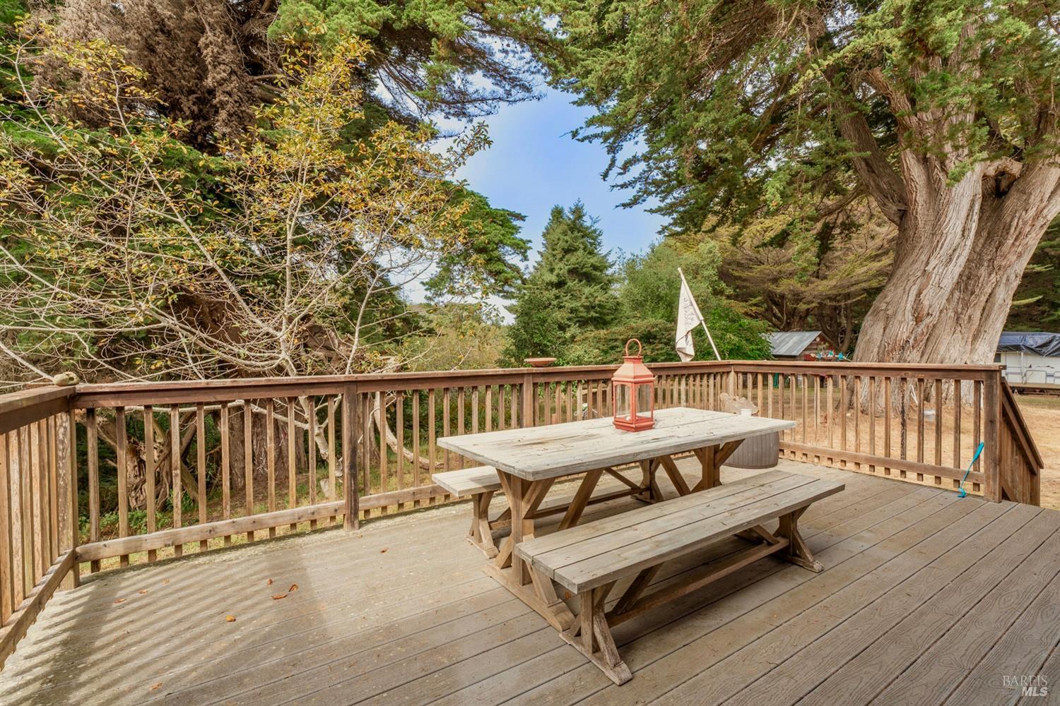 26800 N Highway 1 Fort Bragg CA 95437
