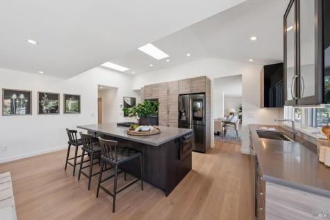 211 Fairway Drive Novato CA 94949