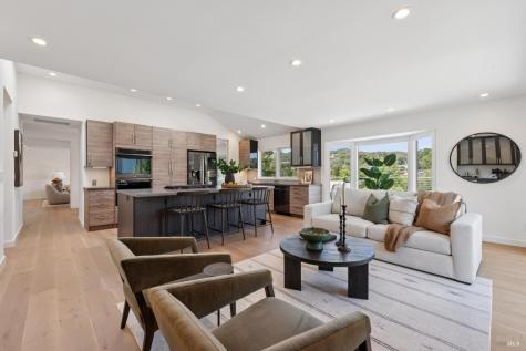 211 Fairway Drive Novato CA 94949