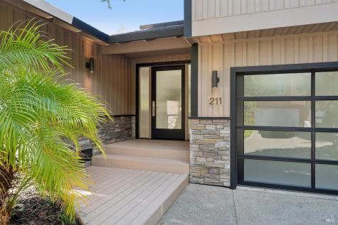 211 Fairway Drive Novato CA 94949
