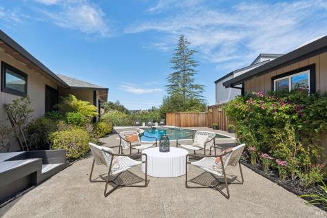 211 Fairway Drive Novato CA 94949