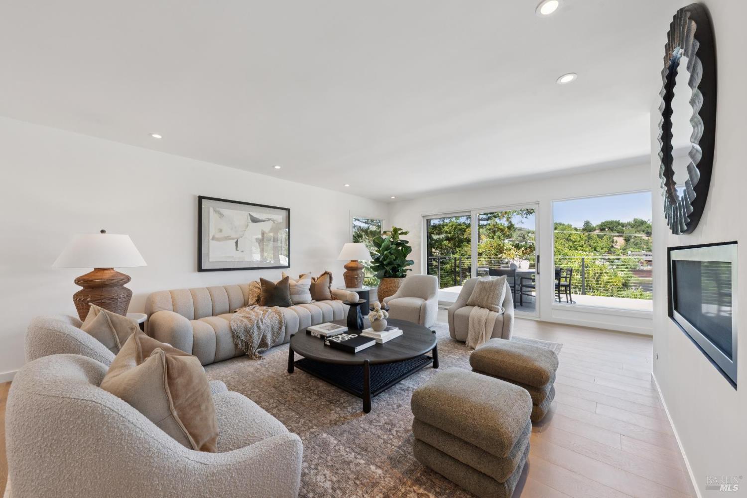 211 Fairway Drive Novato CA 94949