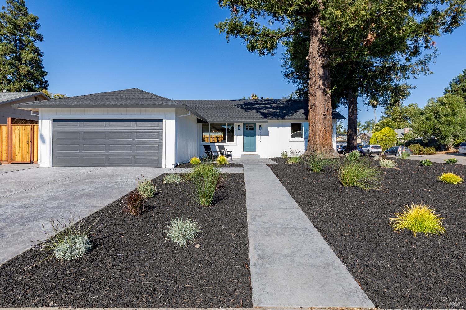1669 San Marino Drive Petaluma CA 94954