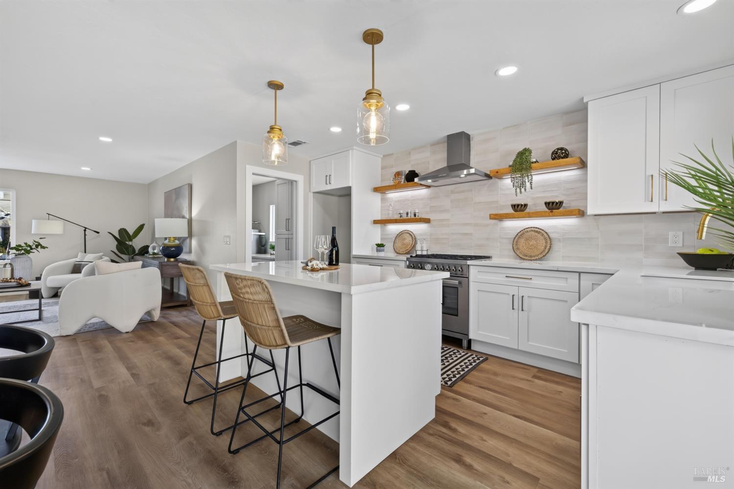 1669 San Marino Drive Petaluma CA 94954