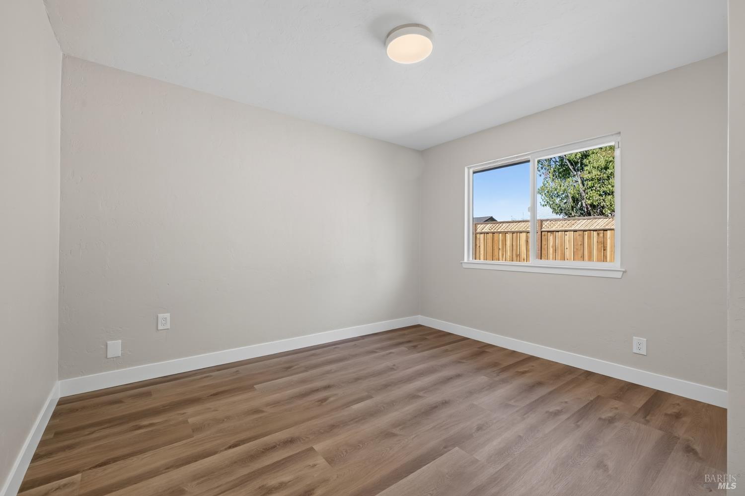 1669 San Marino Drive Petaluma CA 94954