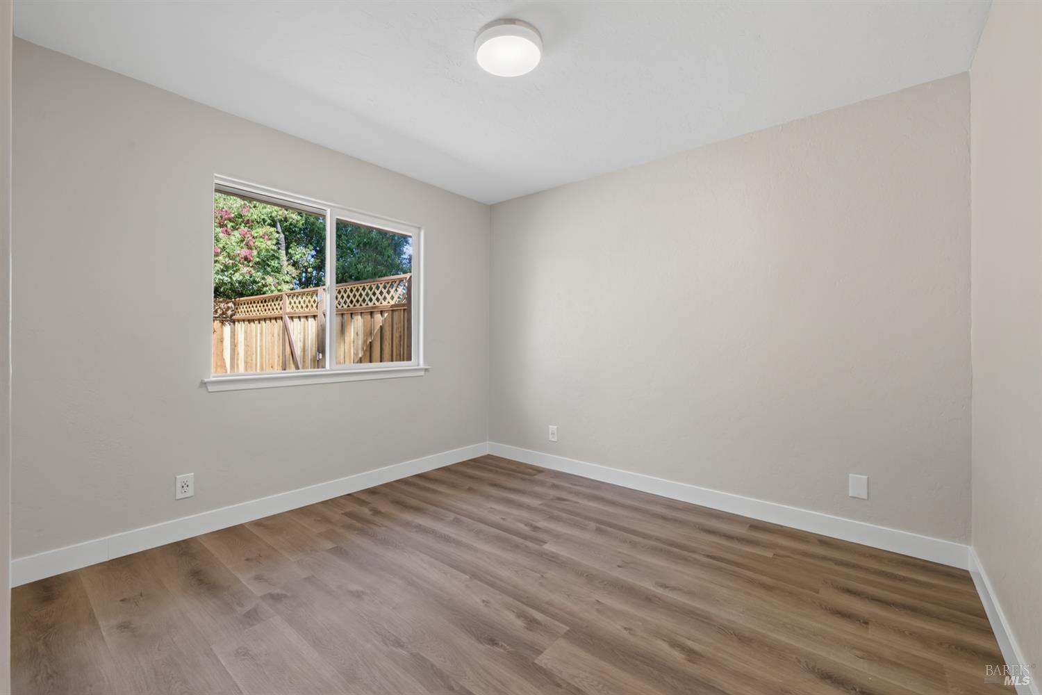 1669 San Marino Drive Petaluma CA 94954
