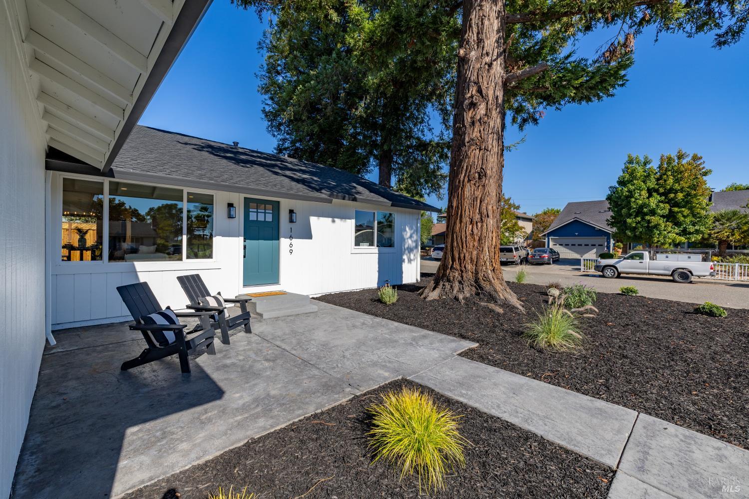 1669 San Marino Drive Petaluma CA 94954