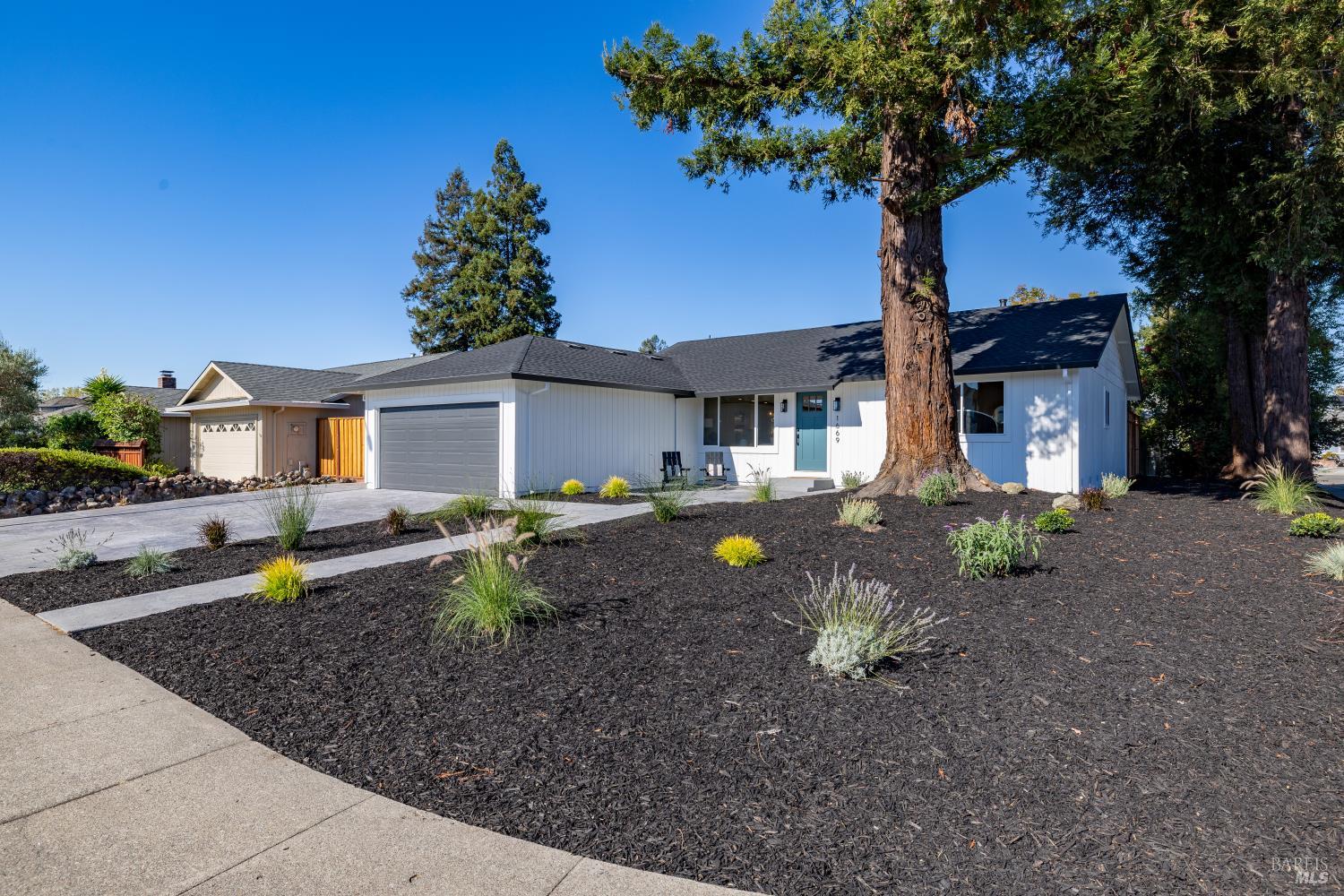 1669 San Marino Drive Petaluma CA 94954