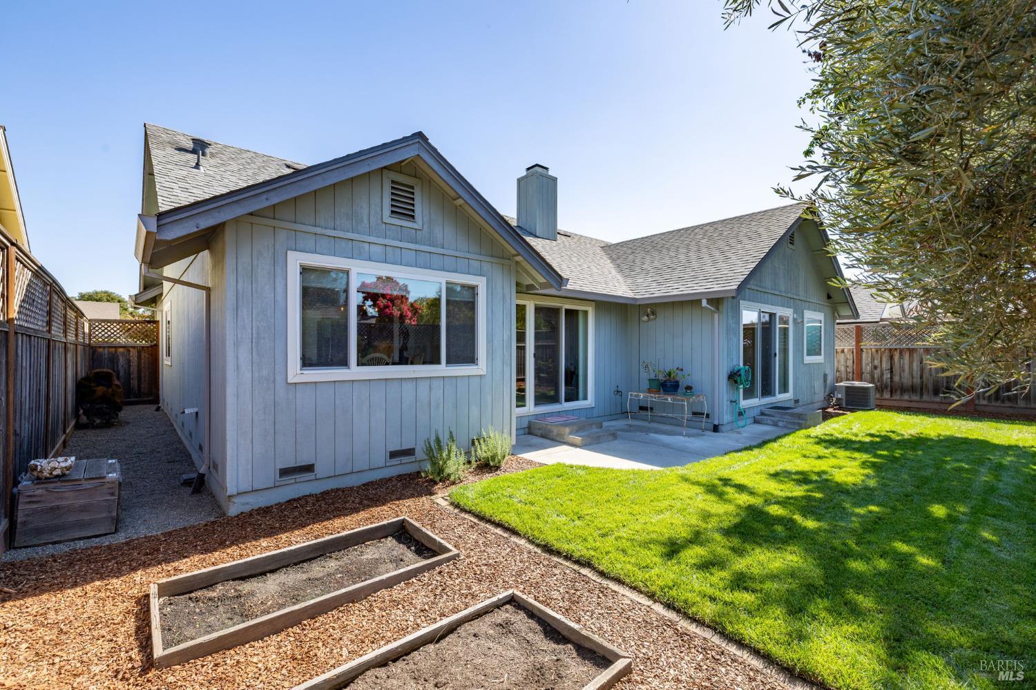 2179 Erika Street Santa Rosa CA 95403