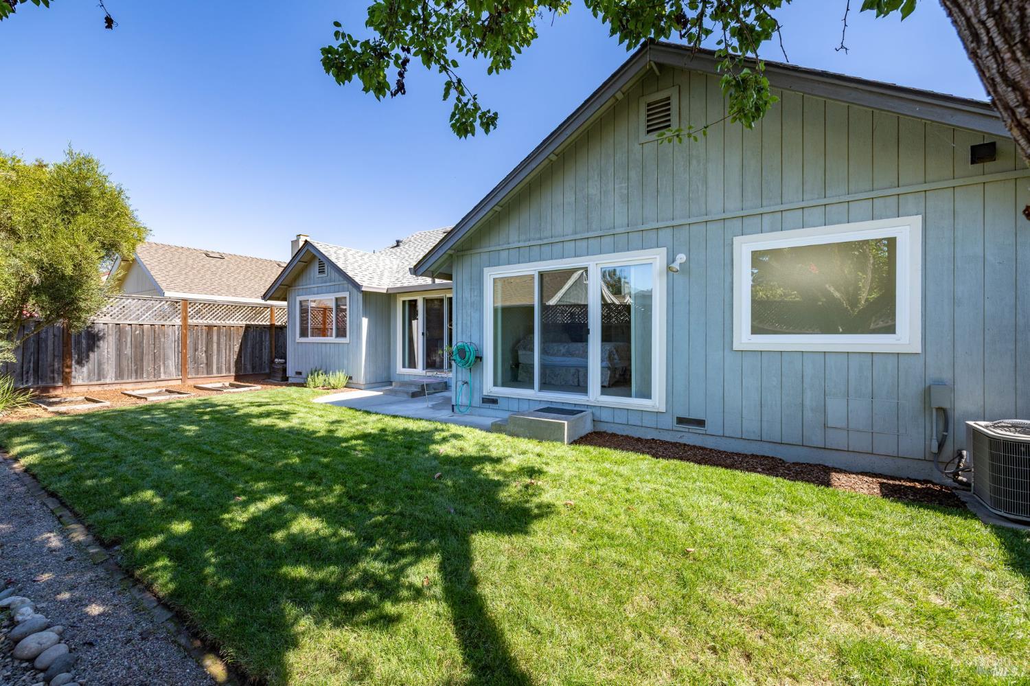 2179 Erika Street Santa Rosa CA 95403