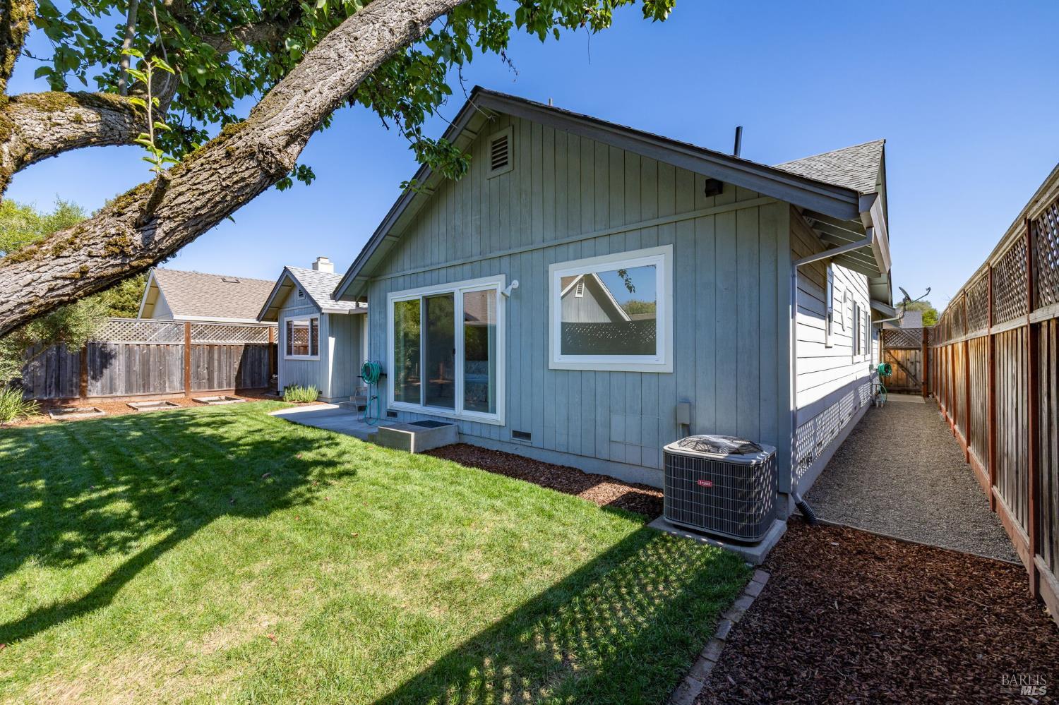2179 Erika Street Santa Rosa CA 95403