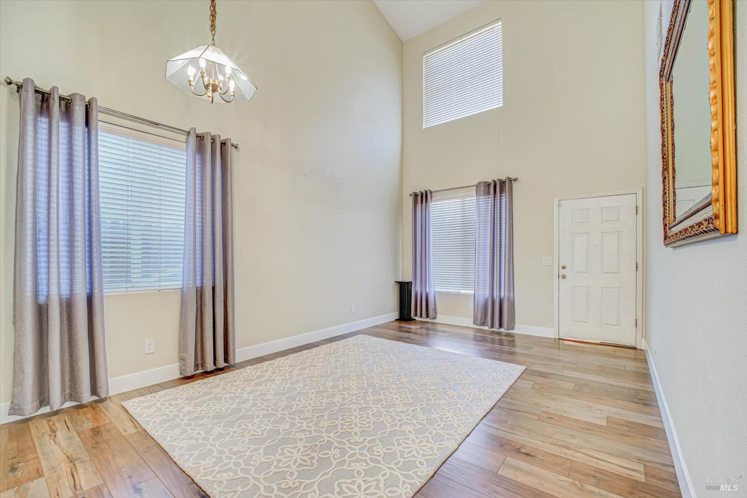 1896 Clarendon Drive Fairfield CA 94534