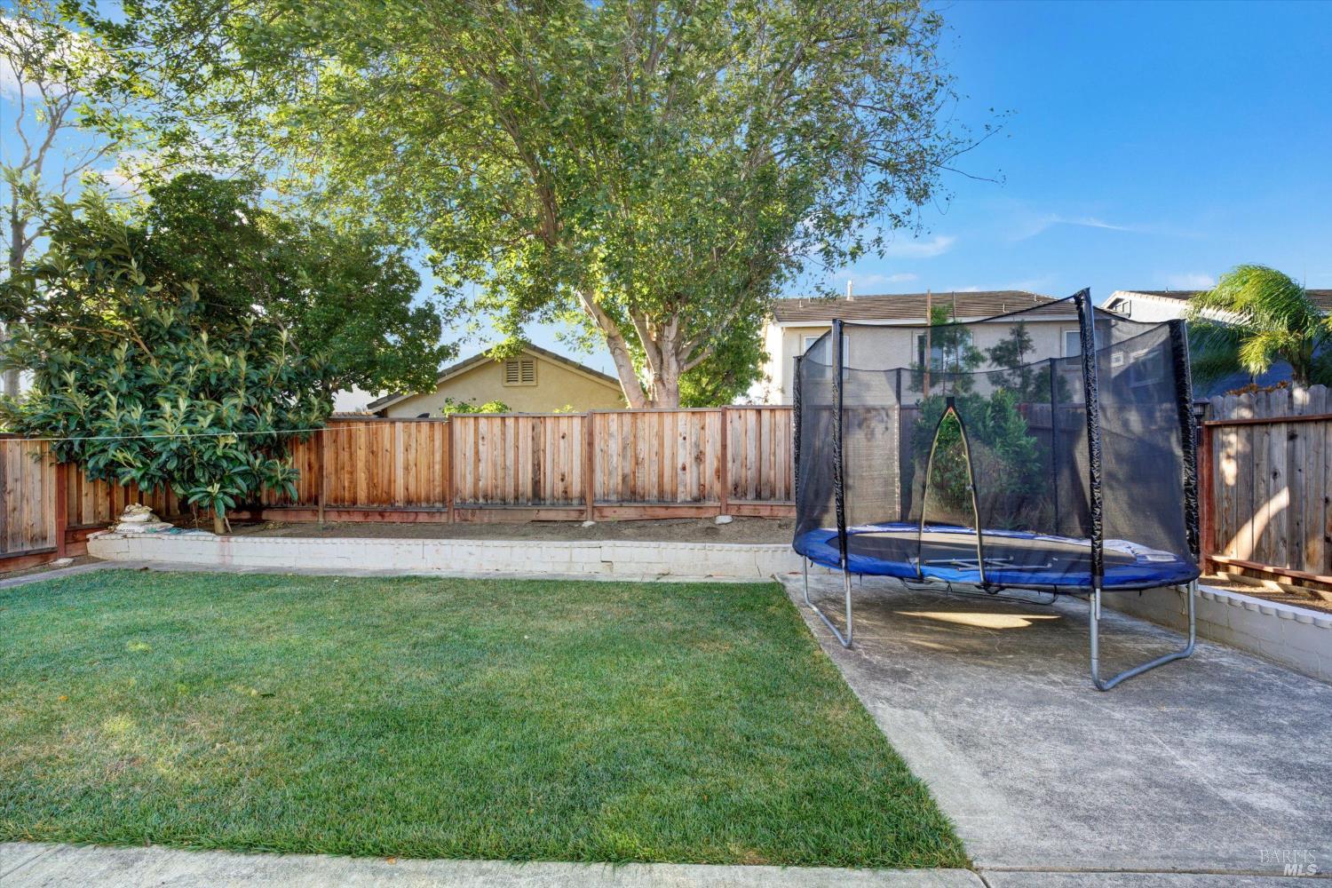 1896 Clarendon Drive Fairfield CA 94534