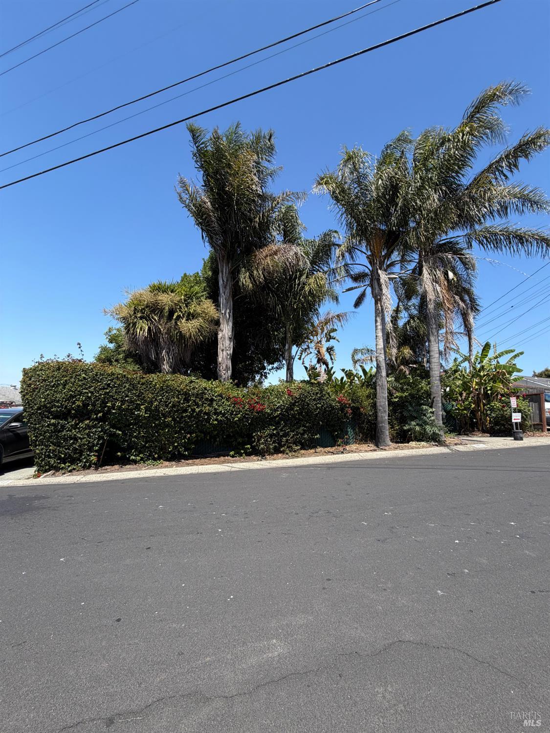1075 Mitchell Way El Sobrante CA 94803