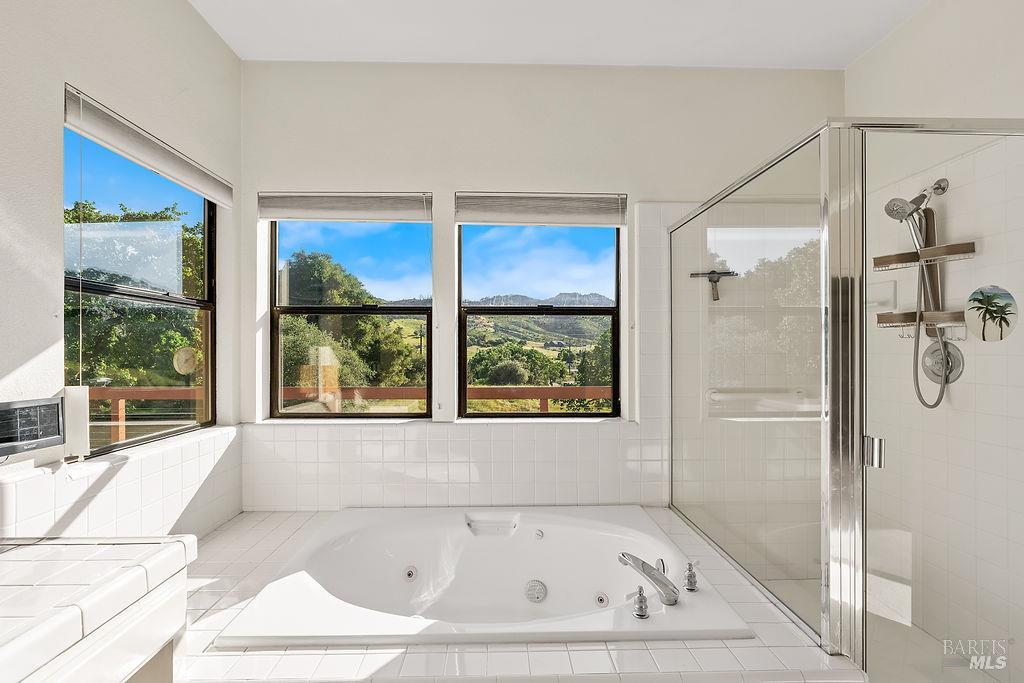 6271 Meadowstone Drive Santa Rosa CA 95409