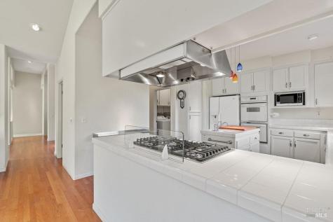 6271 Meadowstone Drive Santa Rosa CA 95409