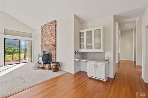 6271 Meadowstone Drive Santa Rosa CA 95409