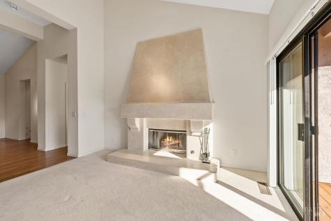 6271 Meadowstone Drive Santa Rosa CA 95409