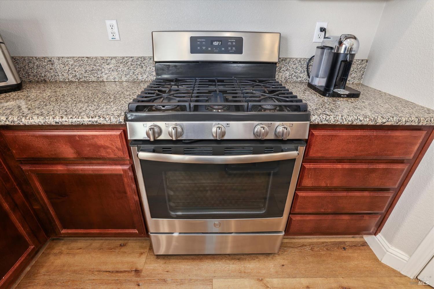 173 Via Del Sol Vacaville CA 95687