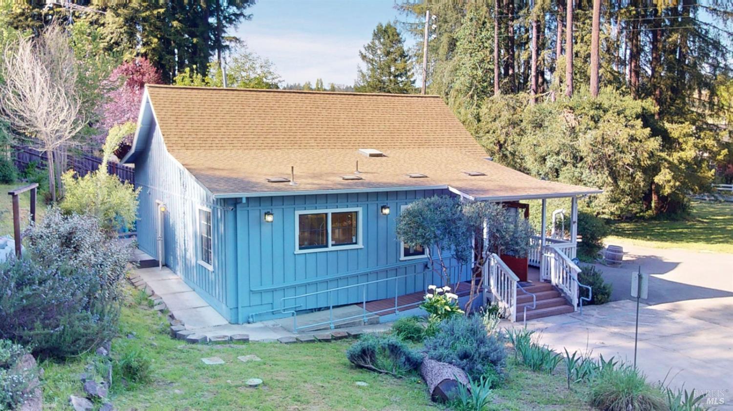 380-378 Bohemian Highway Freestone CA 95472