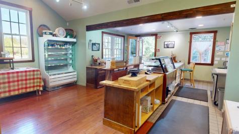 380-378 Bohemian Highway Freestone CA 95472