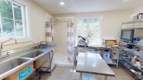 380-378 Bohemian Highway Freestone CA 95472