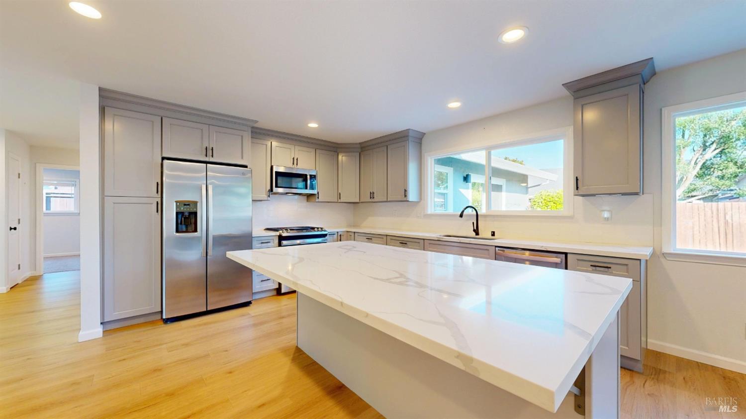 6086 Dinah Court Rohnert Park CA 94928