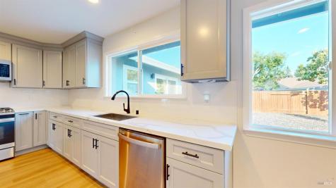 6086 Dinah Court Rohnert Park CA 94928