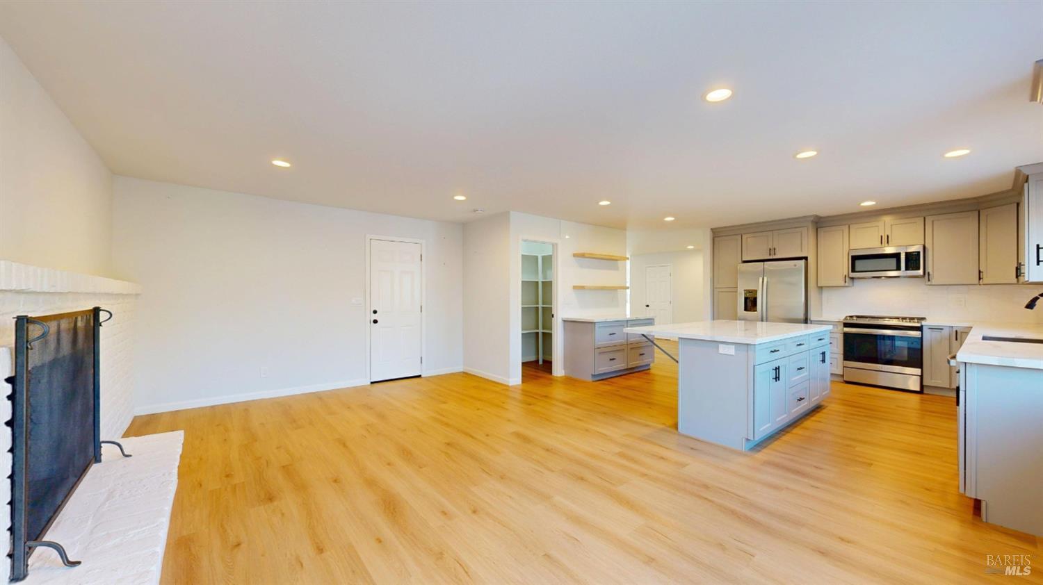 6086 Dinah Court Rohnert Park CA 94928