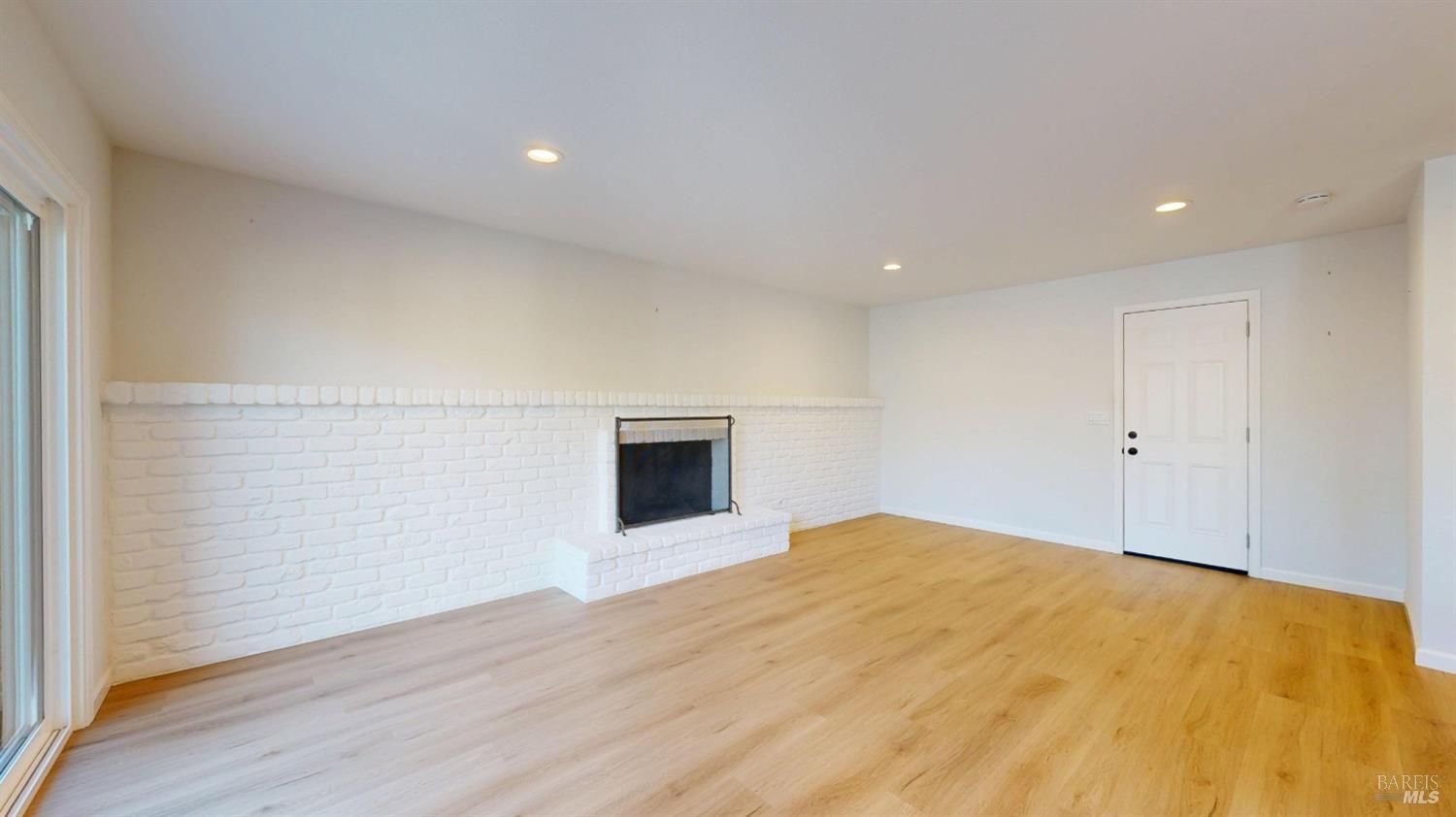 6086 Dinah Court Rohnert Park CA 94928