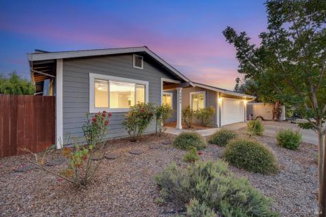 6086 Dinah Court Rohnert Park CA 94928