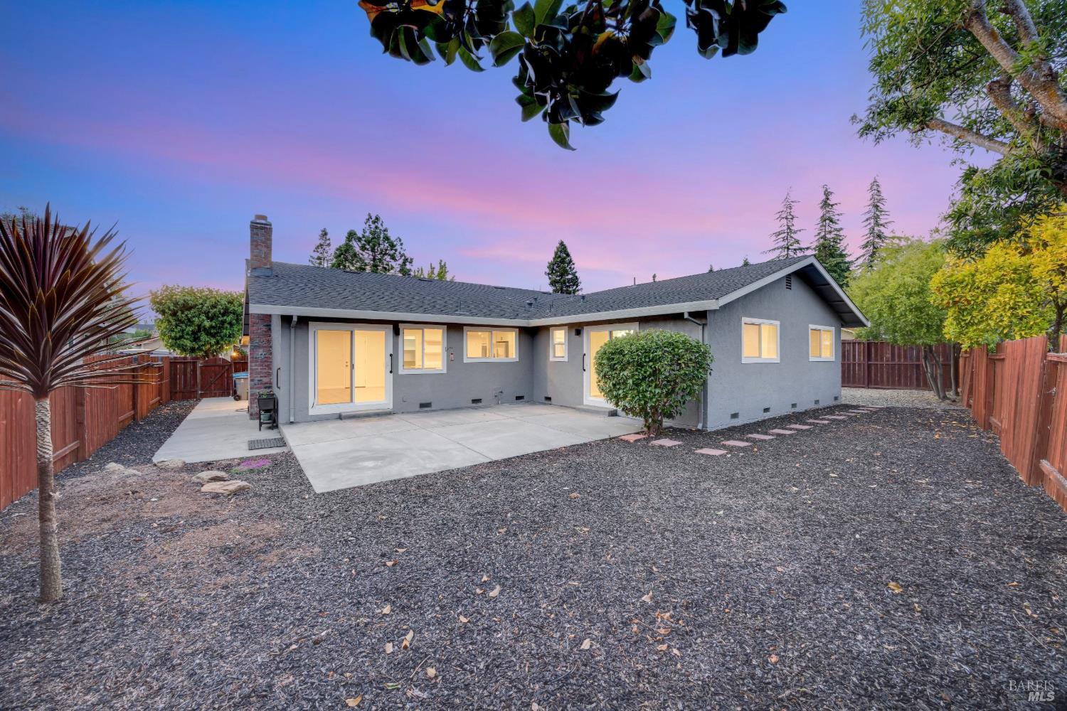 6086 Dinah Court Rohnert Park CA 94928