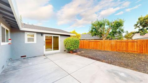 6086 Dinah Court Rohnert Park CA 94928