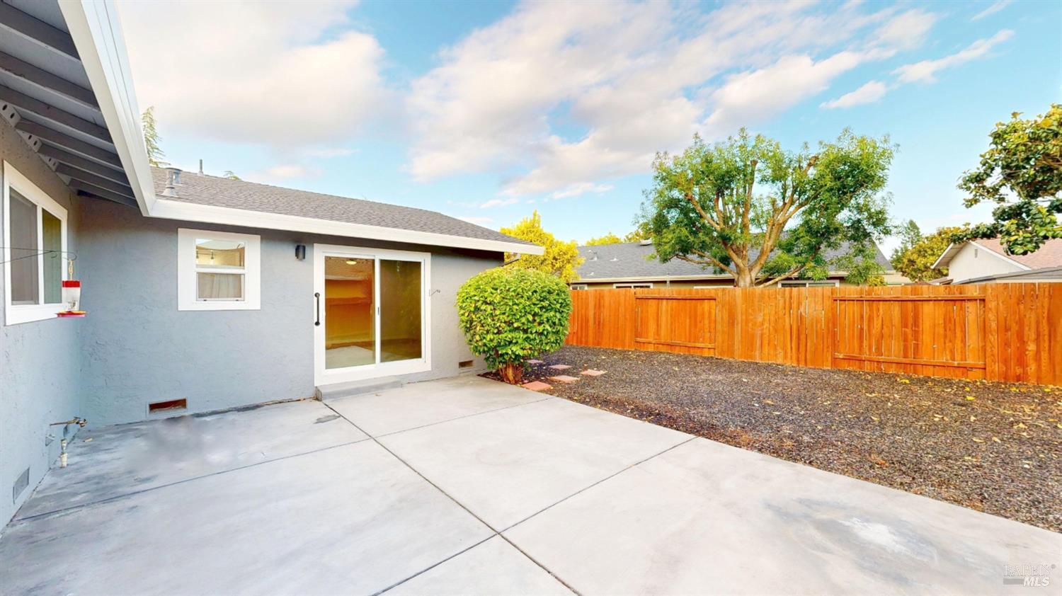 6086 Dinah Court Rohnert Park CA 94928