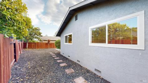 6086 Dinah Court Rohnert Park CA 94928