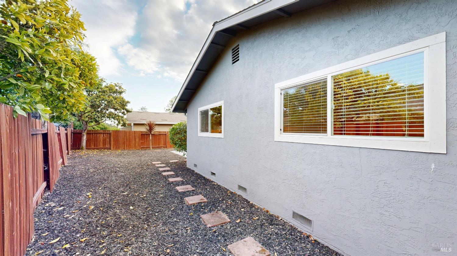 6086 Dinah Court Rohnert Park CA 94928