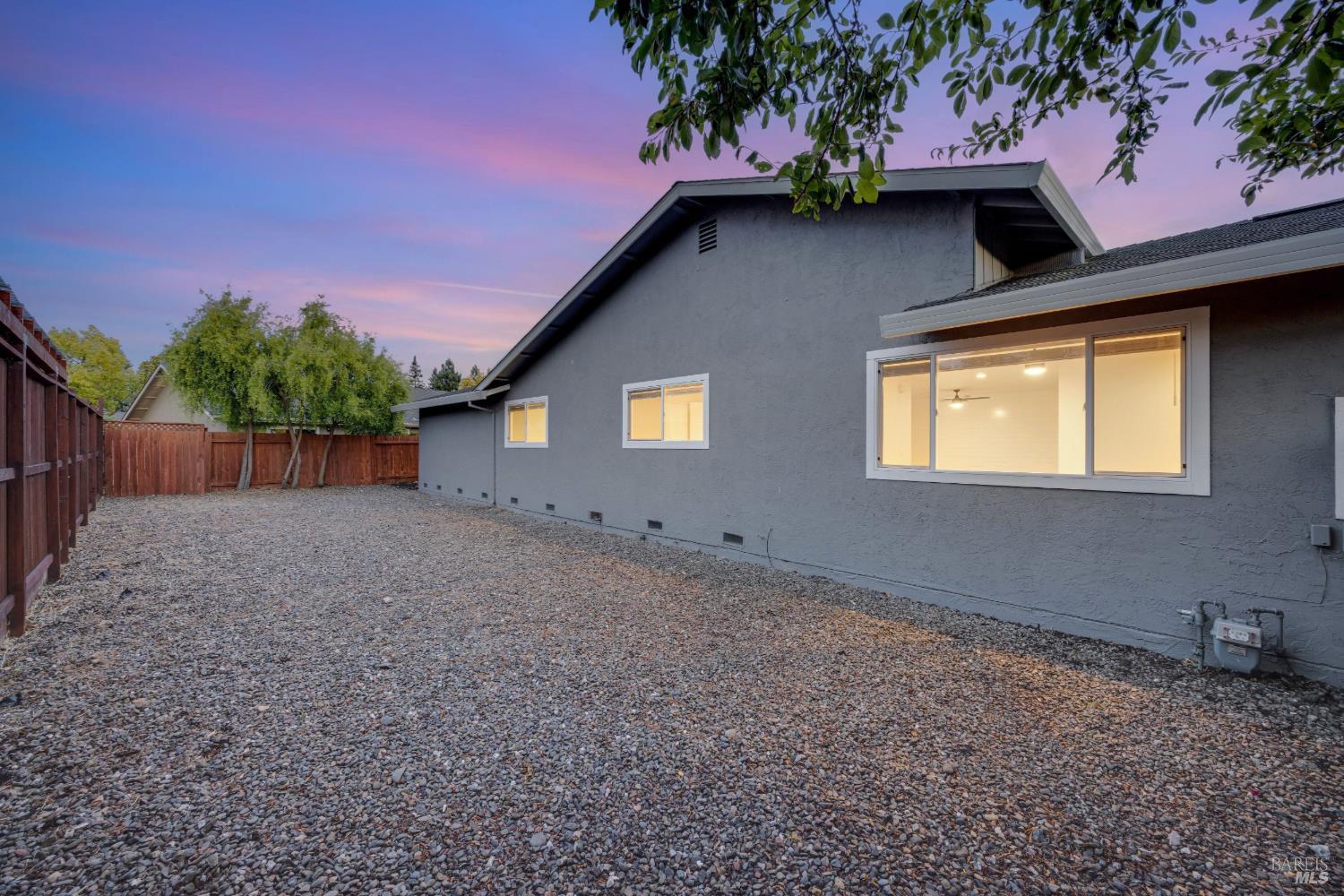 6086 Dinah Court Rohnert Park CA 94928