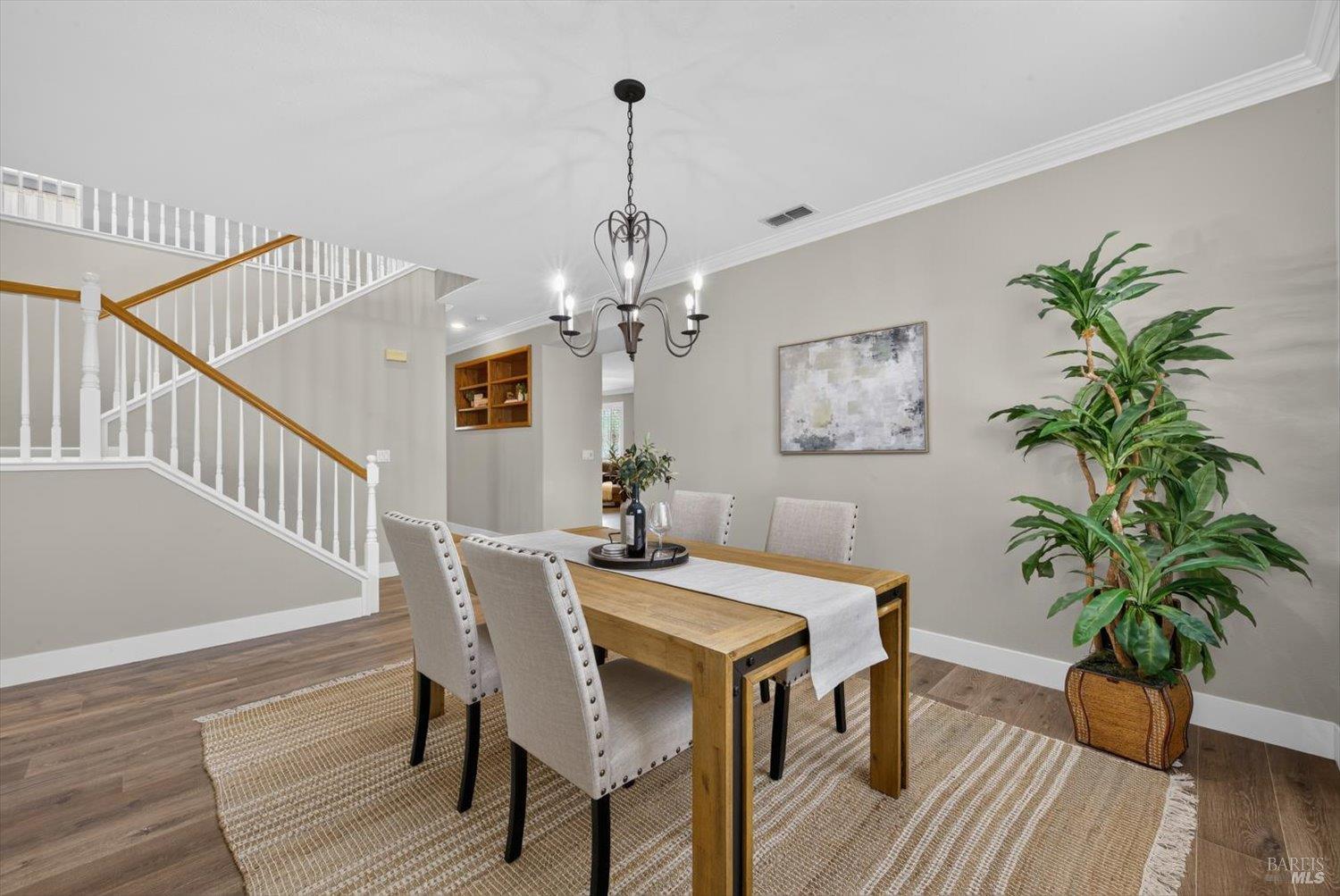 907 Dunerose Court Vacaville CA 95687