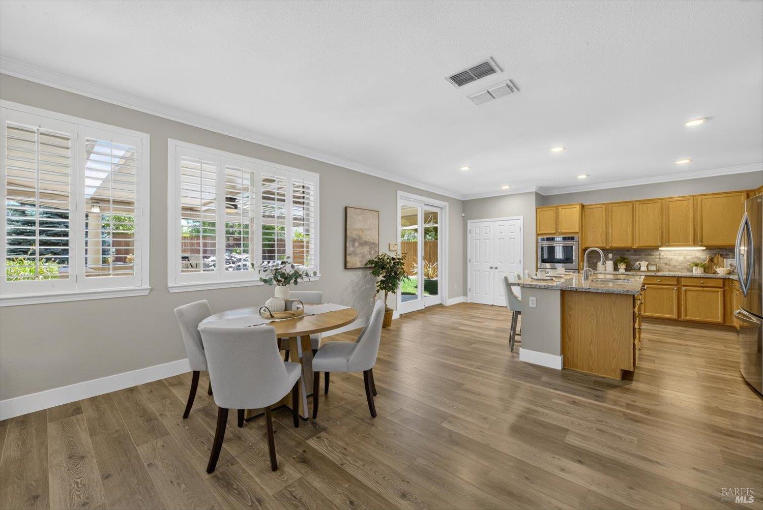 907 Dunerose Court Vacaville CA 95687