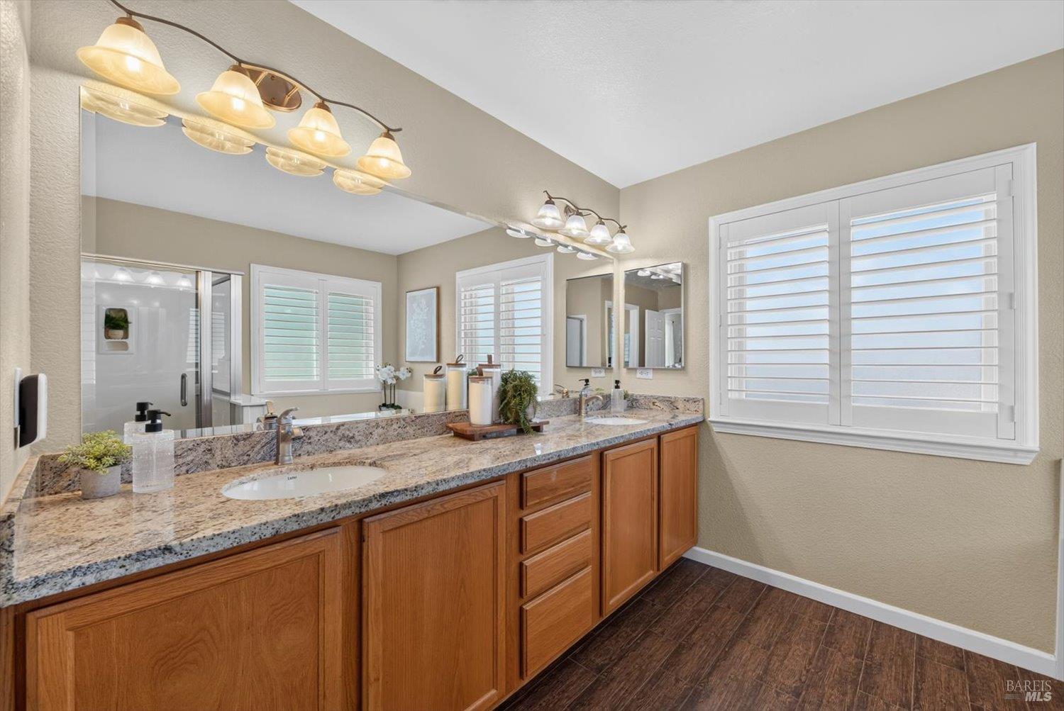 907 Dunerose Court Vacaville CA 95687