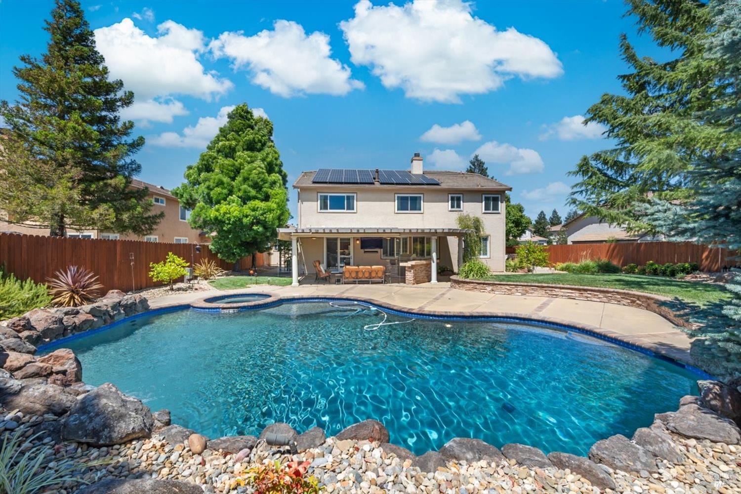 907 Dunerose Court Vacaville CA 95687