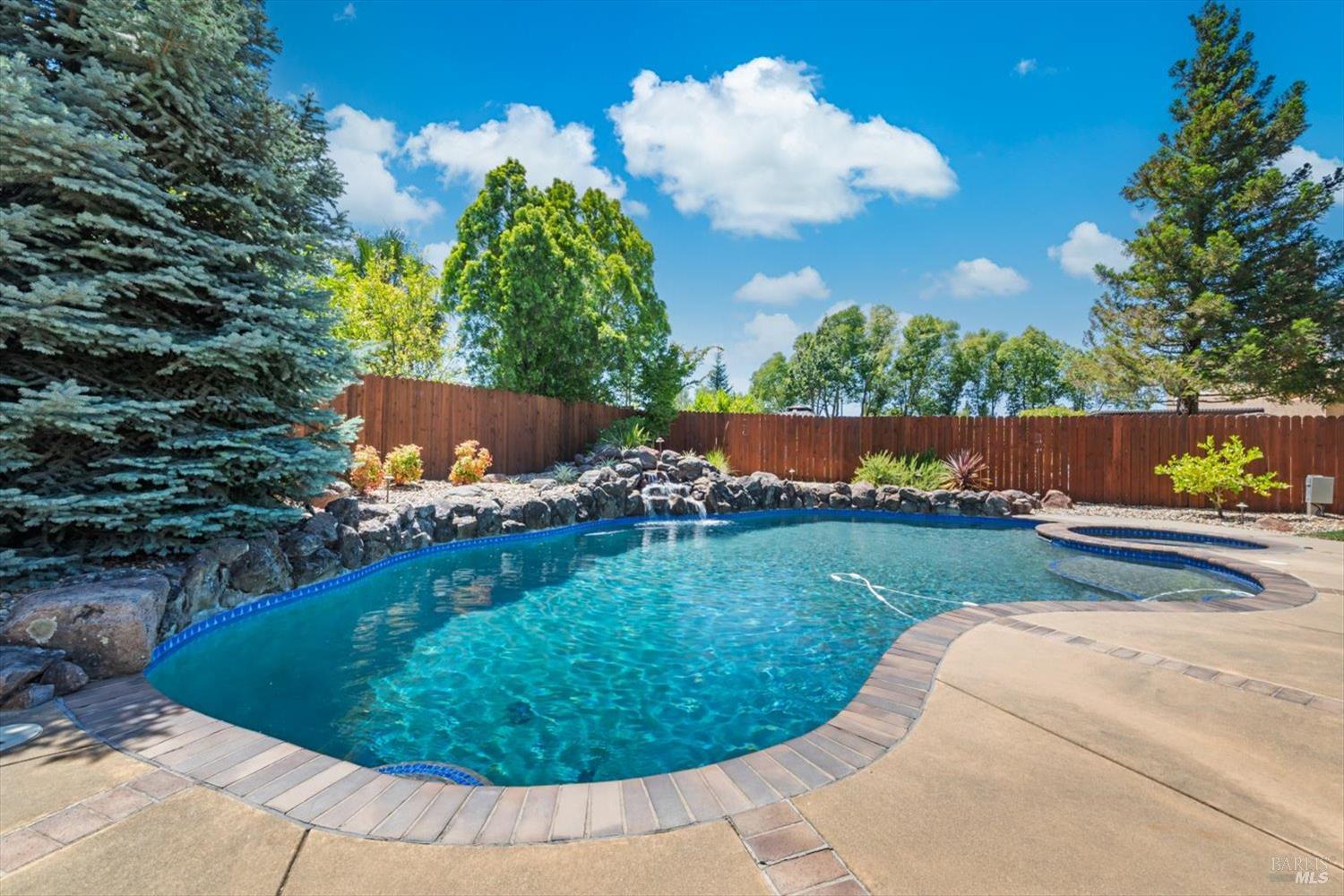 907 Dunerose Court Vacaville CA 95687