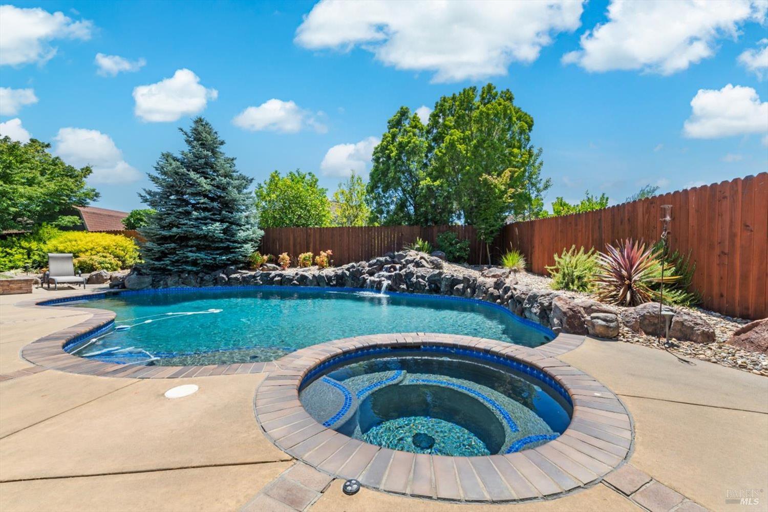 907 Dunerose Court Vacaville CA 95687