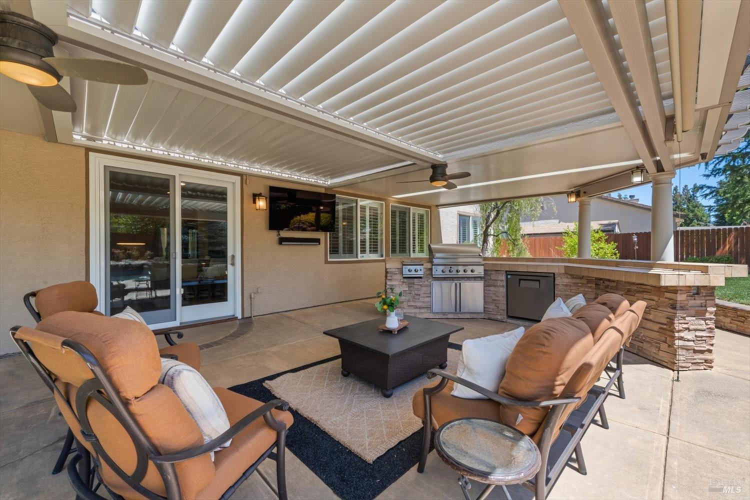 907 Dunerose Court Vacaville CA 95687