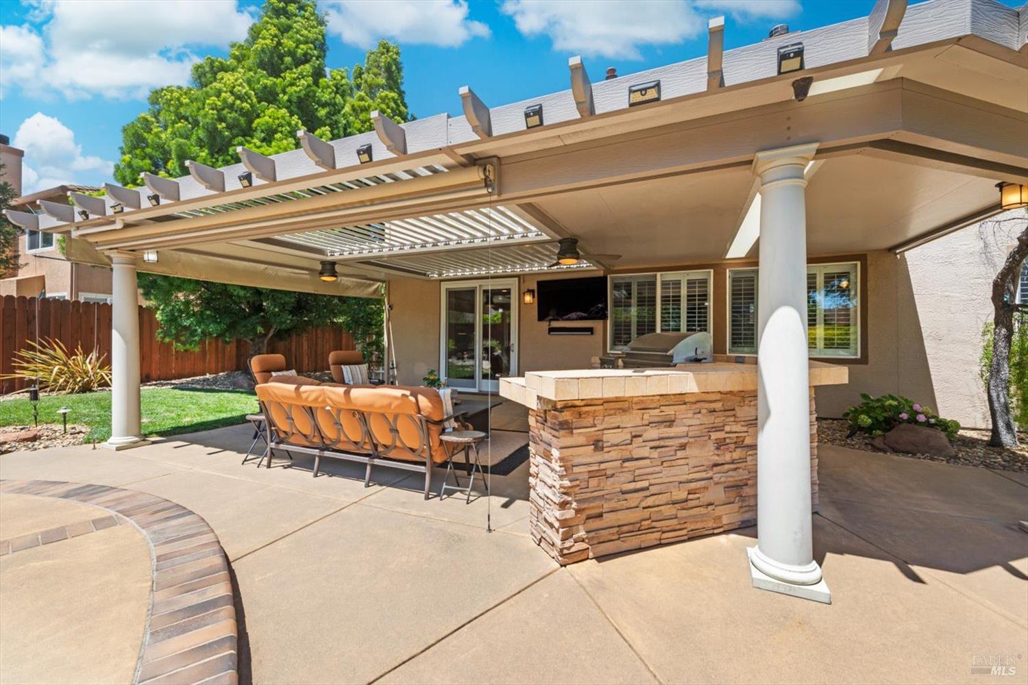 907 Dunerose Court Vacaville CA 95687