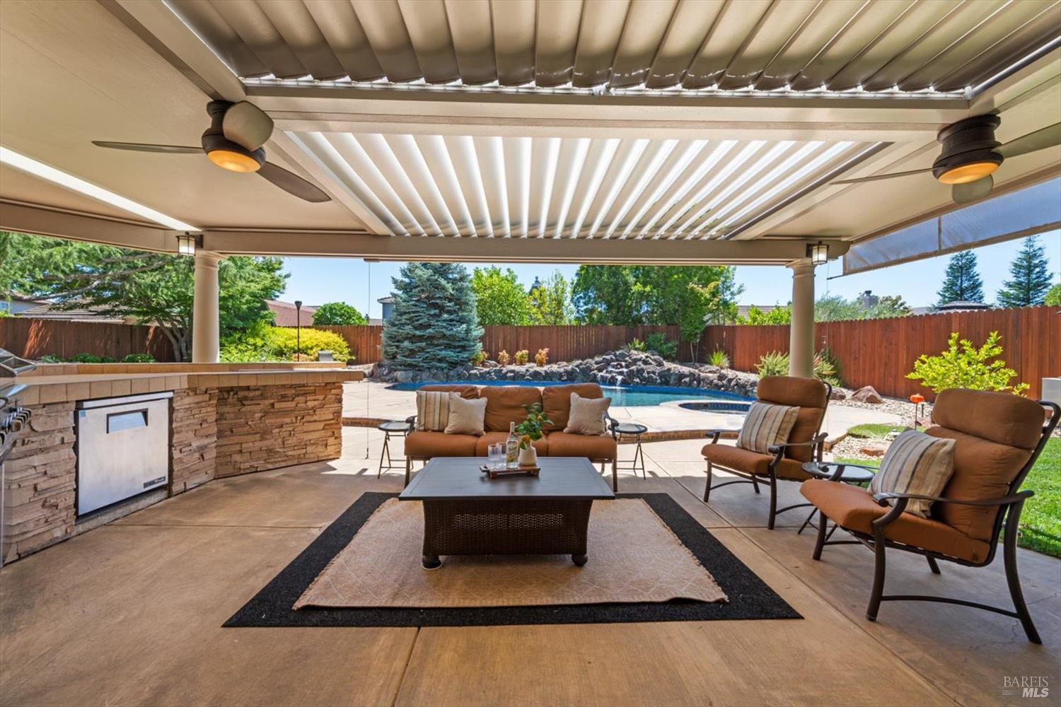 907 Dunerose Court Vacaville CA 95687