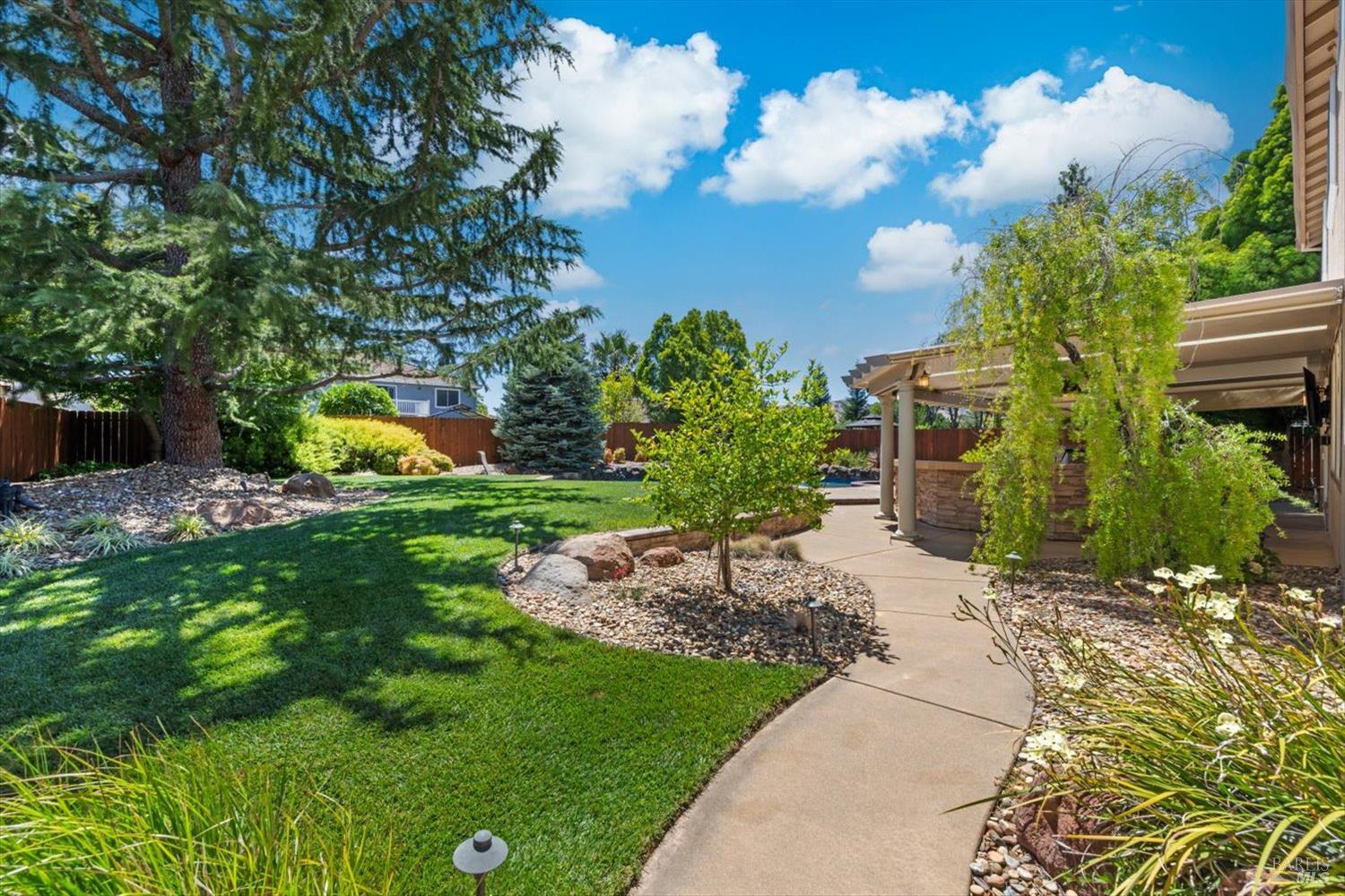 907 Dunerose Court Vacaville CA 95687