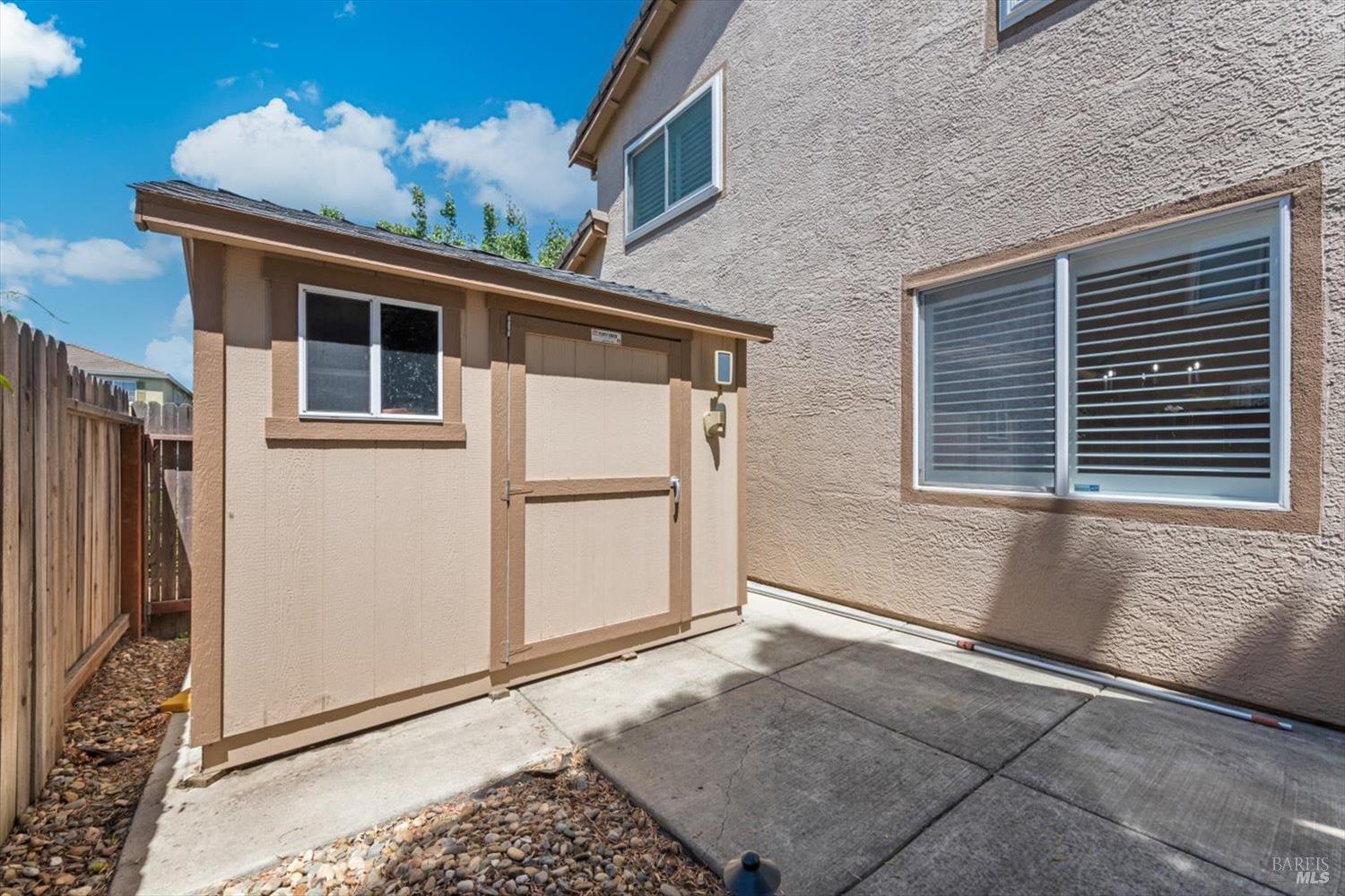 907 Dunerose Court Vacaville CA 95687